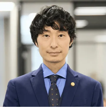 代表弁護士 中川浩秀